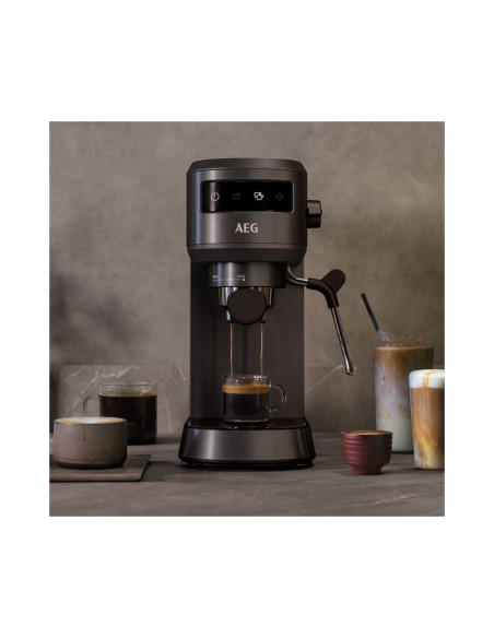 CAFETIERE AEG SÉRIE 6000 15BARS